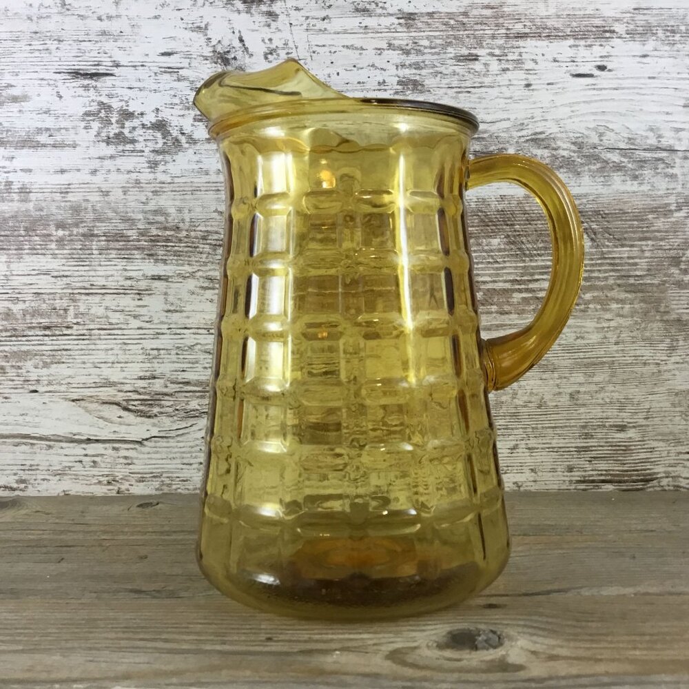 Vintage Anchor Hocking Amber Glass Pitcher – Waffle Weave / Cube Pattern 9 1/4"